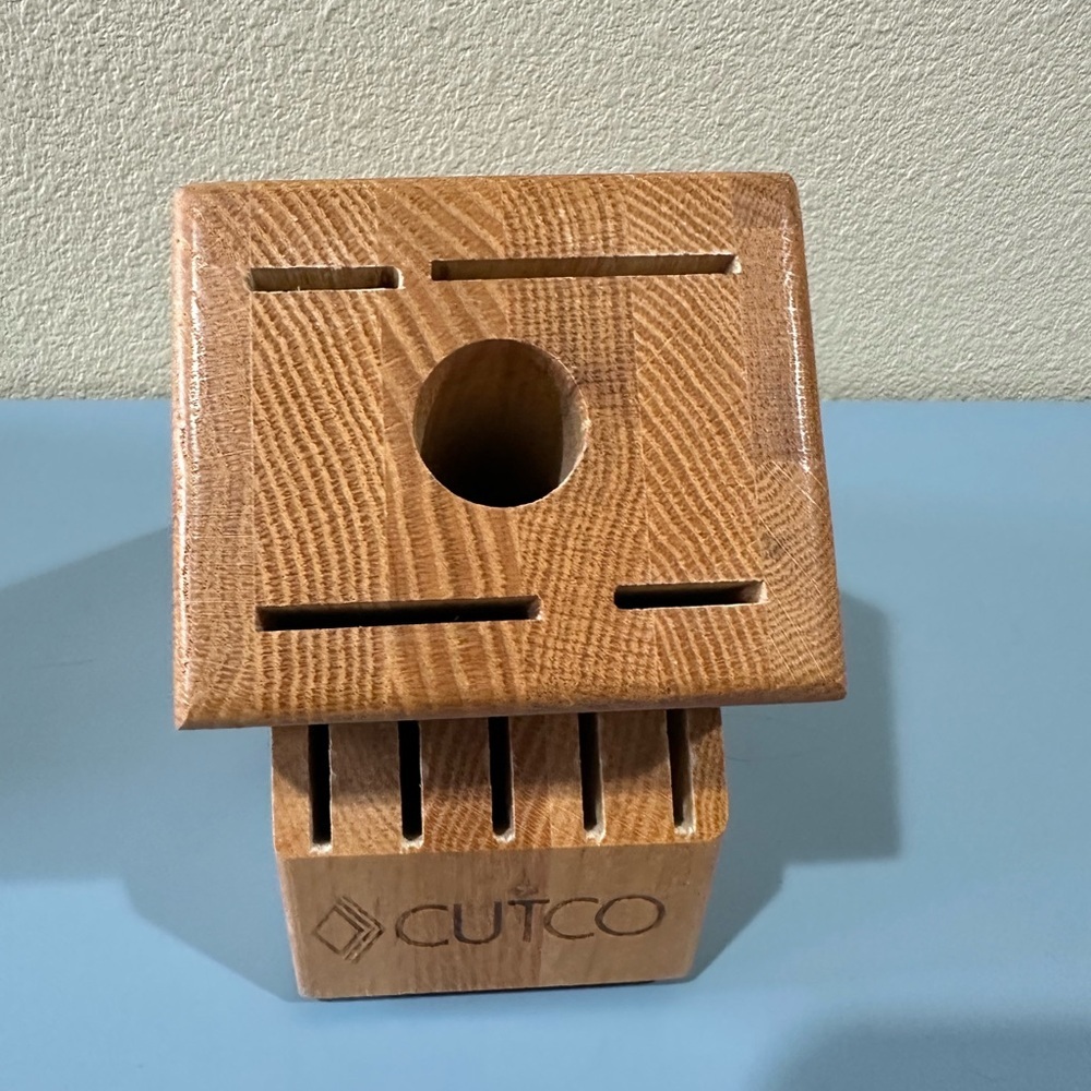 Cutco Wooden Knife Block 10 Knife Plus Hole For Sharpener